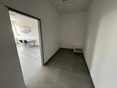 Gewerbeimmobilie mieten in Wels – 39 m², € 558 – Bild 4 von 12