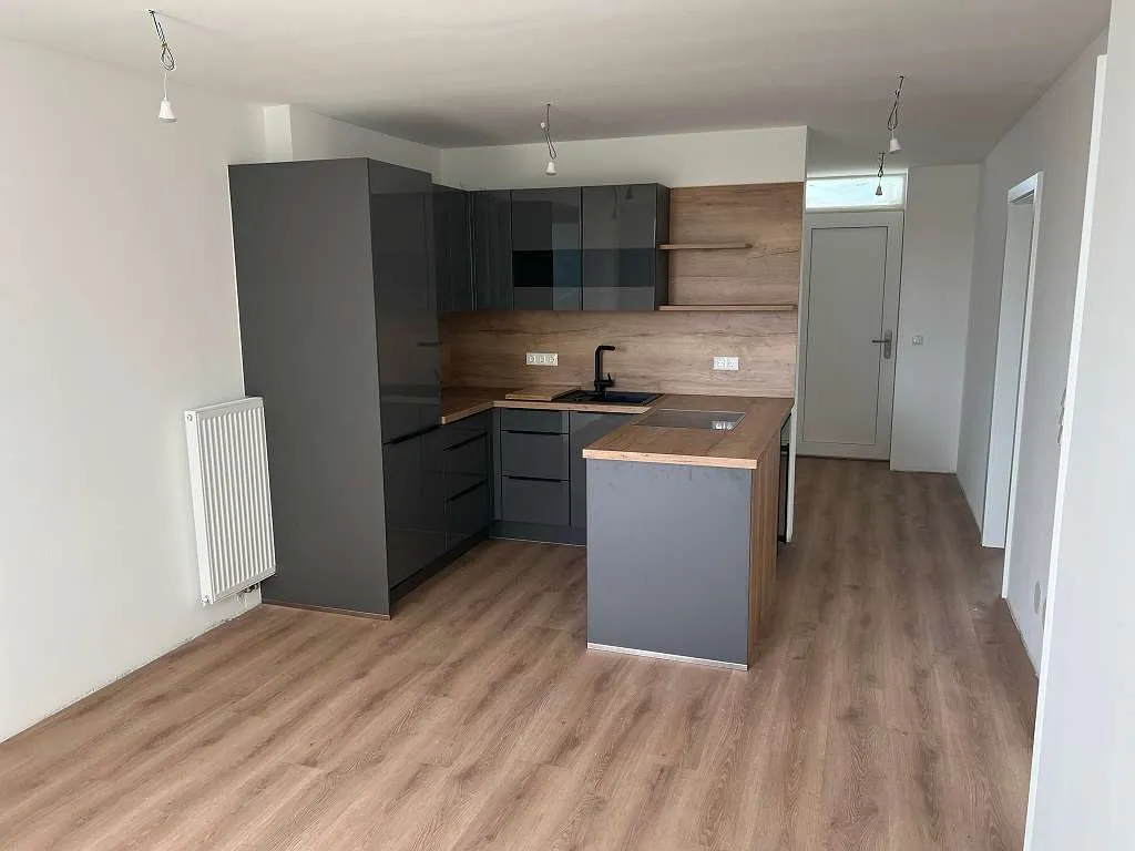 Generalsanierte vermietete 3 Zimmer Anlegerwohnung (50,05 m²) mit Balkon in Fürstenfeld - Ansicht 2
