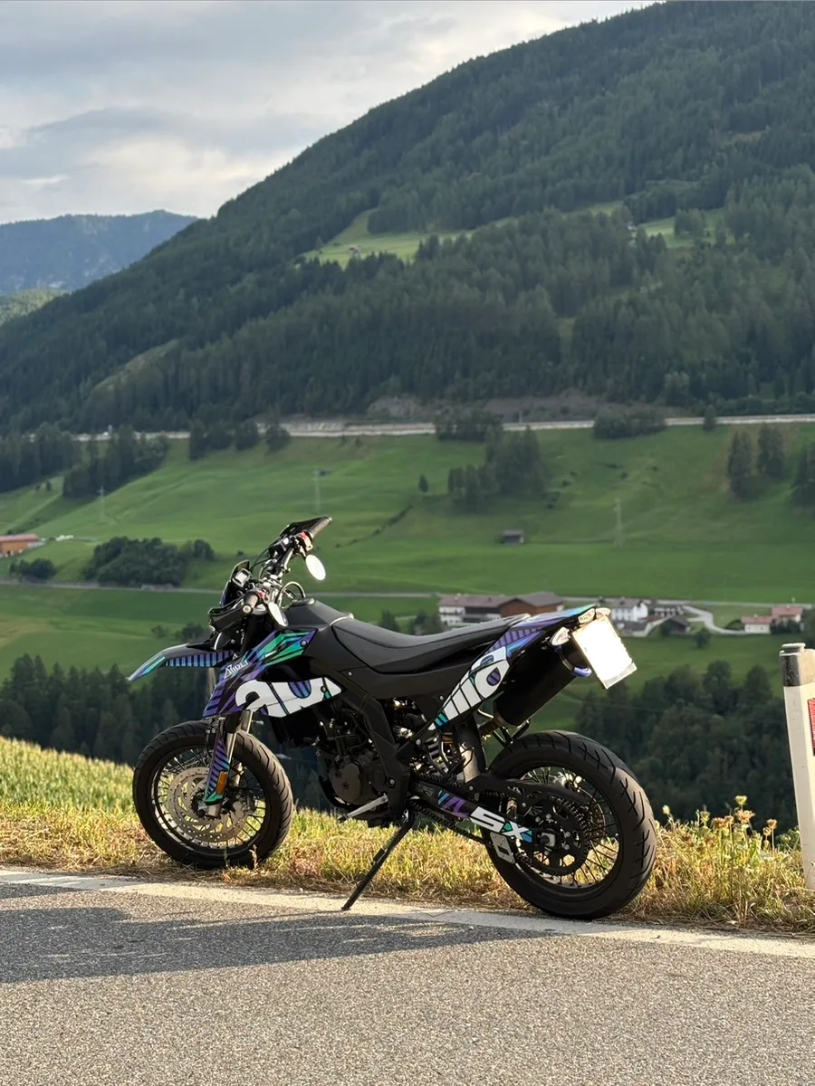 Aprilia SX