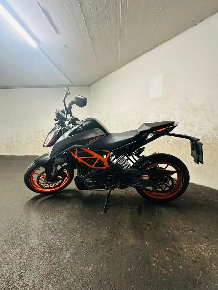 KTM 390