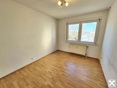 3-Zimmer-Wohnung kaufen in Sankt Pölten – 67,74 m², € 138.000 – Bild 2 von 10