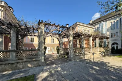 3-Zimmer-Wohnung mieten in Salzburg Stadt – 165 m², € 4.004 – Bild 2 von 14