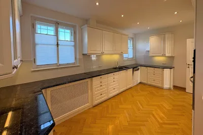 3-Zimmer-Wohnung mieten in Salzburg Stadt – 165 m², € 4.004 – Bild 4 von 14