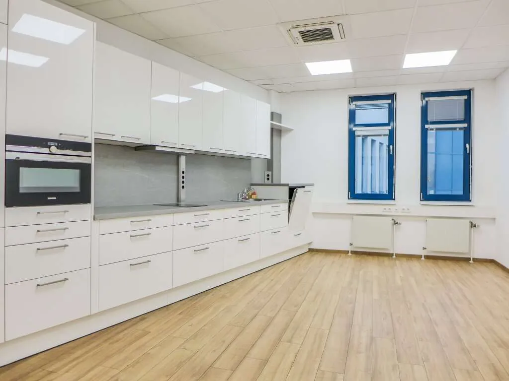 Zentral begehbares Büro am Franzosengraben - Flexible Flächen mit Top Anbindung - Ansicht 3