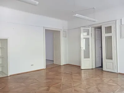 2-Zimmer-Immobilie mieten in Graz – 106 m², € 12 – Bild 8 von 17