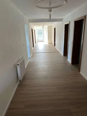 Wohnung mieten in Salzburg-Umgebung – 155 m², € 1.650 – Bild 6 von 9