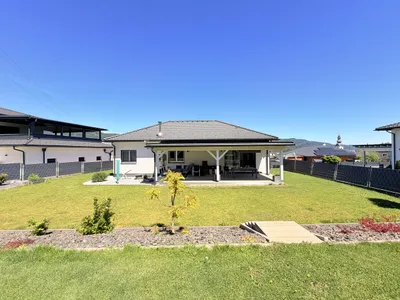 4-Zimmer-Haus kaufen in Klagenfurt Land – 110 m², € 510.000 – Bild 2 von 17