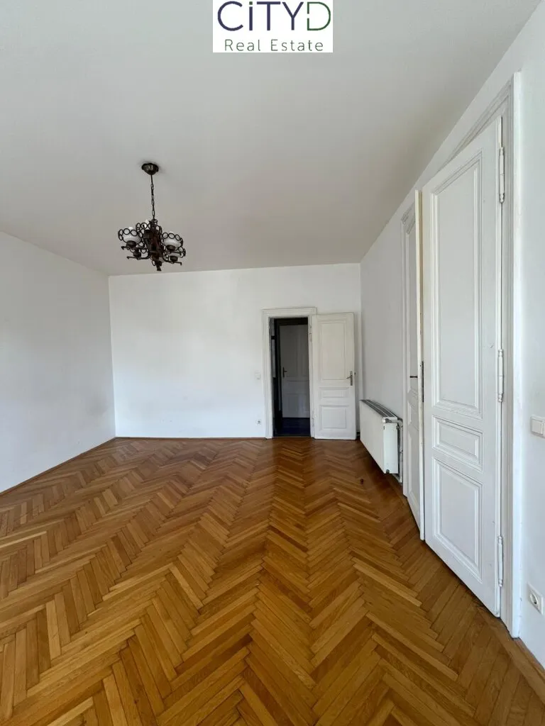 Charmante 3-Zimmer-Wohnung in 1150 Wien - 78m², renovierungsbedürftig, Aufzug! - Ansicht 2