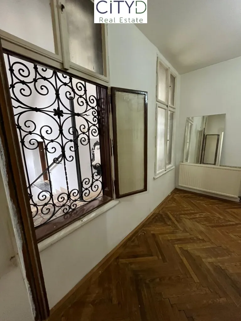 Charmante 3-Zimmer-Wohnung in 1150 Wien - 78m², renovierungsbedürftig, Aufzug! - Ansicht 3