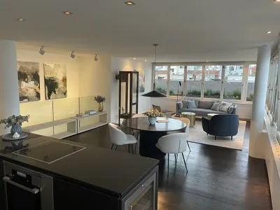 Wohnen über den Dächern: Exklusive Design-Maisonette im 5. Bezirk – Bild 2