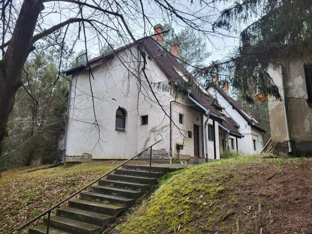 Interessantes Investment am Gesundheitssektor - ehemaliges Erholungs- und Reha-Heim in den Mátra-Bergen steht zum Verkauf - Ansicht 2