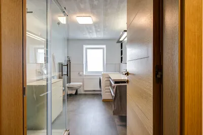 12-Zimmer-Gewerbeimmobilie kaufen in Braunau am Inn – 270 m², € 849.000 – Bild 12 von 22