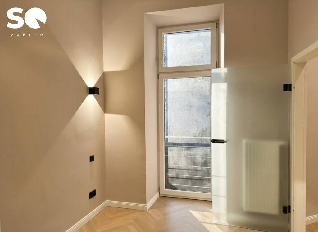 #SQ - ERSTBEZUG - 2 ZIMMER IN RUHIGER LAGE - STILVOLLER ALTBAU, IDEALER GRUNDRISS + FRANZÖSISCHER BALKON - Ansicht 3