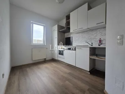 4-Zimmer-Wohnung kaufen in Wels – 66 m², € 159.000 – Bild 4 von 7