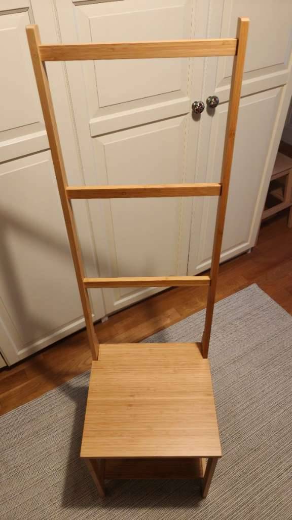 IKEA RGRUND Stuhl mit Handtuchhalter Bambus,  25,- (1040 Wien) - willhaben
