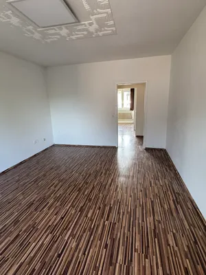 4-Zimmer-Wohnung kaufen in Baden – 87 m², € 149.000 – Bild 3 von 22