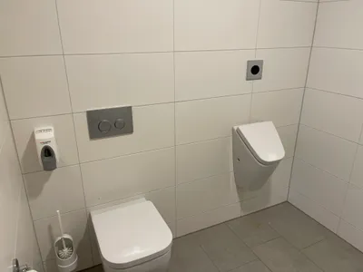 Gewerbeimmobilie mieten in Vöcklabruck – 137 m², € 1.080 – Bild 3 von 8