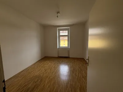 Wohnung mieten in Leoben – 69 m², € 545 – Bild 1 von 10