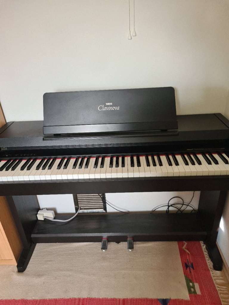 Yamaha Clavinova CLP-121 S, € 450,- (6600 Reutte) - willhaben