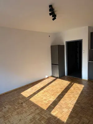 1-Zimmer-Wohnung mieten in Salzburg Stadt – 29 m², € 850 – Bild 3 von 10