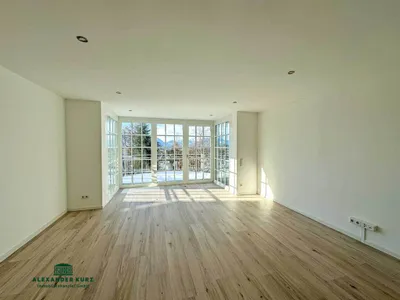 5-Zimmer-Haus mieten in Salzburg Stadt – 170 m², € 3.396 – Bild 3 von 8