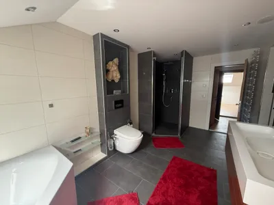 10-Zimmer-Immobilie kaufen in Vöcklabruck – 260 m², € 895.000 – Bild 11 von 17