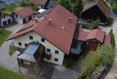 10-Zimmer-Immobilie kaufen in Vöcklabruck – 260 m², € 895.000 – Bild 1 von 17