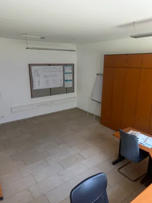 Gewerbeimmobilie mieten in Grieskirchen – 600 m², € 3.600 – Bild 16 von 22