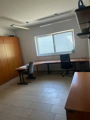 Gewerbeimmobilie mieten in Grieskirchen – 600 m², € 3.600 – Bild 10 von 22