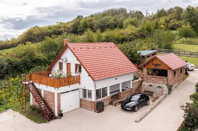 3-Zimmer-Haus kaufen in Österreich – 100 m², € 185.000