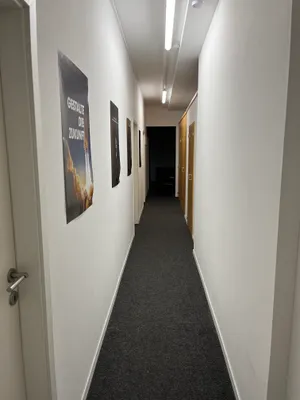 6-Zimmer-Gewerbeimmobilie mieten in Wels – 152 m², € 1.913 – Bild 8 von 13