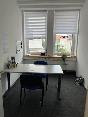 6-Zimmer-Gewerbeimmobilie mieten in Wels – 152 m², € 1.913 – Bild 3 von 13