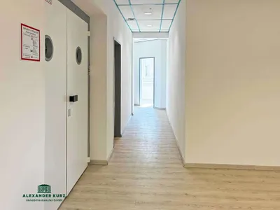 Gewerbeimmobilie mieten in Salzburg Stadt – 345 m², € 3.623 – Bild 4 von 4