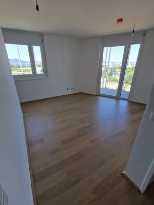 Erstbezug 2026 | 2 Zimmer | 15,87 m² Balkon | 7. Stock mit Fernblick