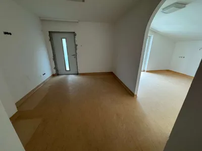 5-Zimmer-Gewerbeimmobilie mieten in Bruck-Mürzzuschlag – 110 m², € 996 – Bild 11 von 18