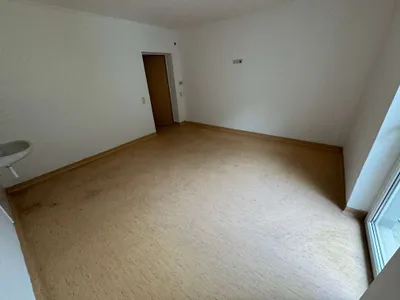 5-Zimmer-Gewerbeimmobilie mieten in Bruck-Mürzzuschlag – 110 m², € 996 – Bild 17 von 18