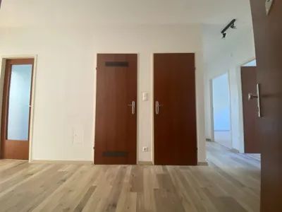3-Zimmer-Wohnung mieten in Krems an der Donau – 85,29 m², € 976 – Bild 2 von 12