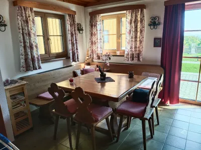 2-Zimmer-Haus mieten in Baden – 75 m², € 1.300 – Bild 12 von 17
