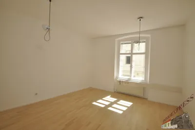 4-Zimmer-Gewerbeimmobilie mieten in Sankt Pölten – 180 m², € 2.327 – Bild 10 von 19