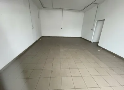Gewerbeimmobilie mieten in Wiener Neustadt Land – 40 m², € 422