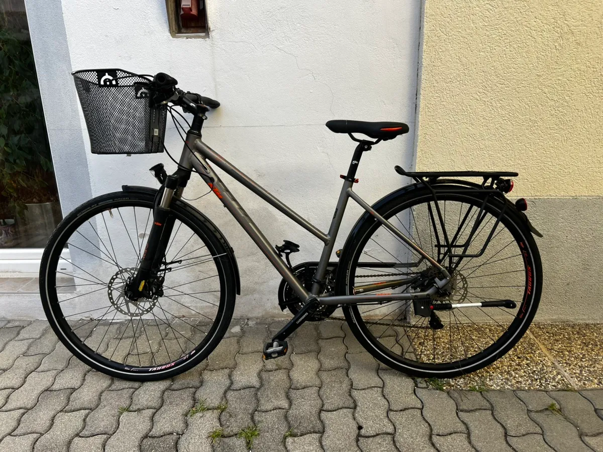 colnago carbon rennrad V5Rs Dura Ace Di2 Enve SES Vaude CityBox Bike II Shipping Code_G Choose Color/Model:Holes Chrome With Lower Fairings - Standard