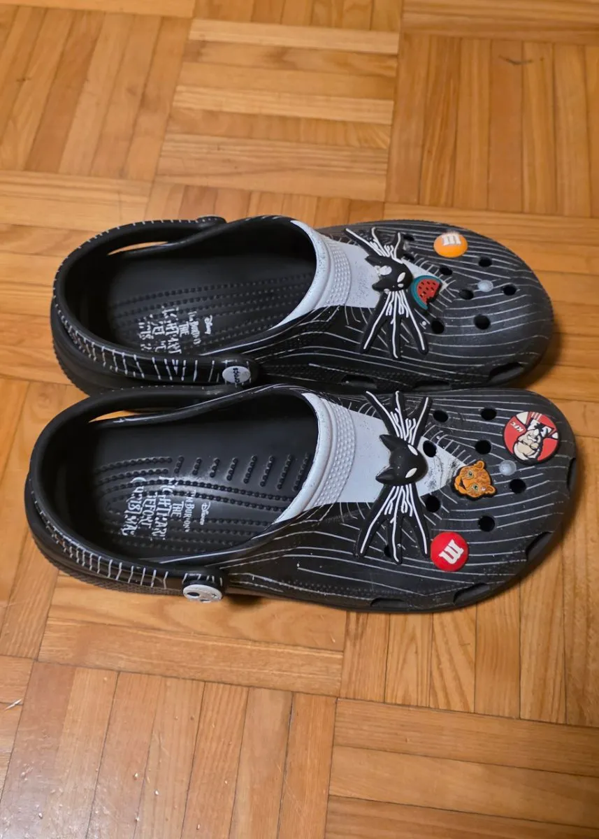 Crocs
