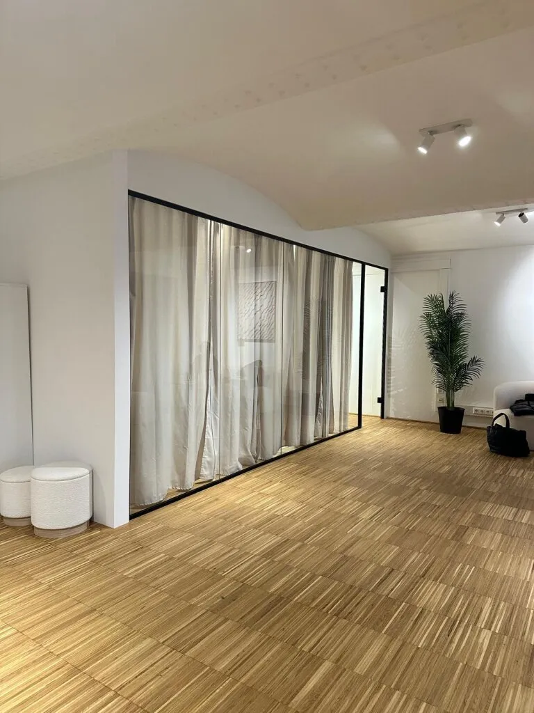 Modernes Loft-Büro 177m² mit Terrasse, Klimaanlage & U-Bahn Nähe im 1. Bezirk Wien! - Ansicht 3