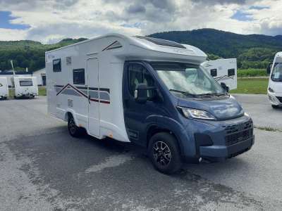 Teilintegriertes Wohnmobil Giottiline Siena 385