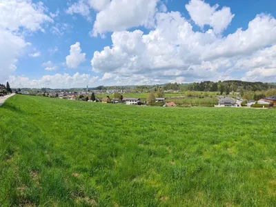 Grundstück kaufen in Vöcklabruck – 595 m², € 110.000 – Bild 2 von 4