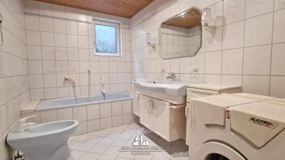 8-Zimmer-Haus kaufen in Gmunden – 164 m², € 299.000 – Bild 13 von 25
