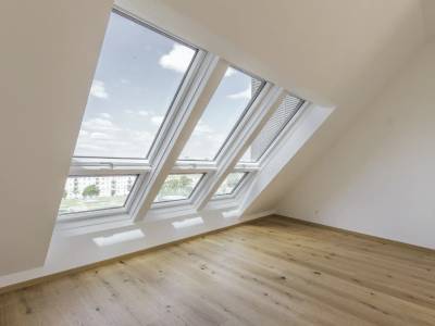 DG-Maisonette mit Terrasse & 3 Schlafzimmern - Wohnen über den Dächern von Wien