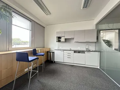 Gewerbeimmobilie mieten in Wien – 397 m², € 15 – Bild 8 von 26