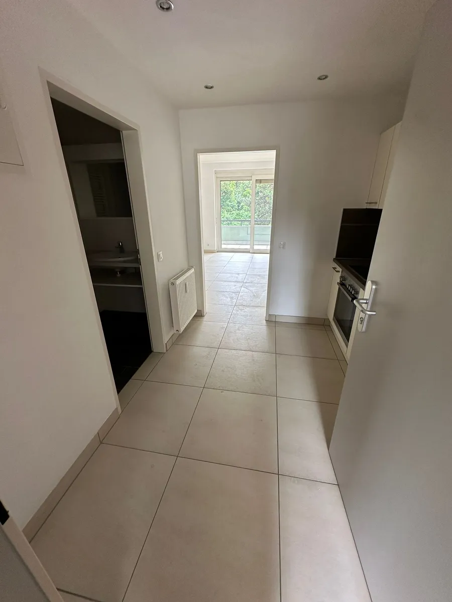 1-ZIMMER-WOHNUNG MIT SÜDBALKON & PARKPLATZ - Ansicht 3