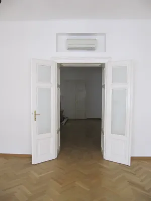 Nibelungengasse - Repräsentative Wohnung in ruhiger Lage – Bild 2